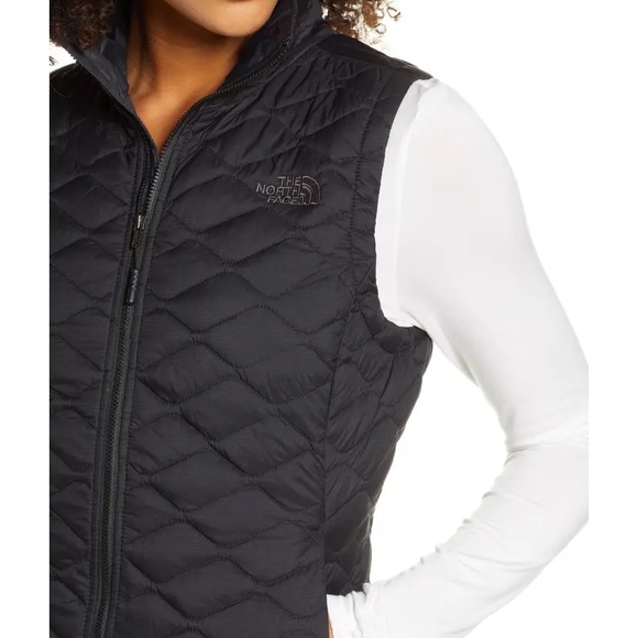 The North Face ThermoBall™ PrimaLoft® Vest XS - Picture 3 of 5